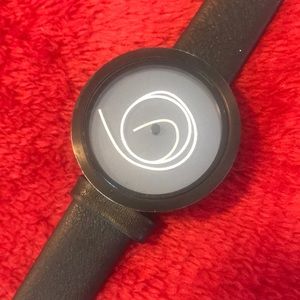 AUTHENTIC WOMENS NAVA WATCH